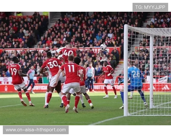 利物浦边路的速度与传球精度成为进攻利器